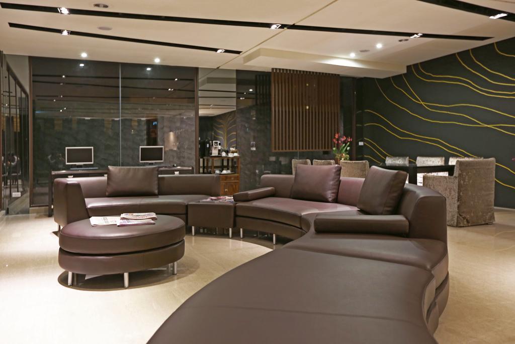 Kun Hotel Taichung Dış mekan fotoğraf