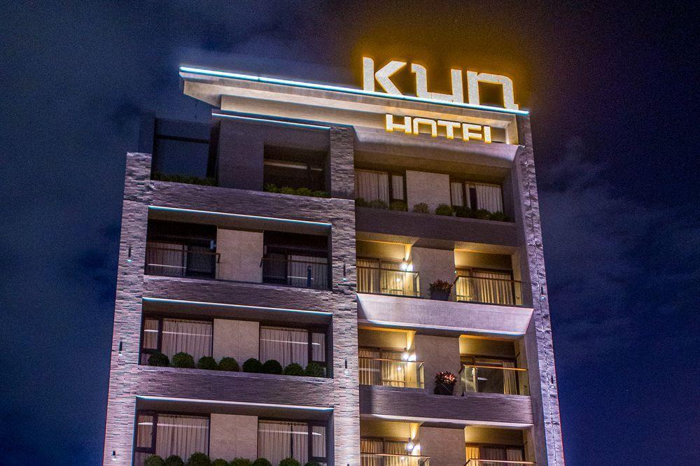 Kun Hotel Taichung Dış mekan fotoğraf