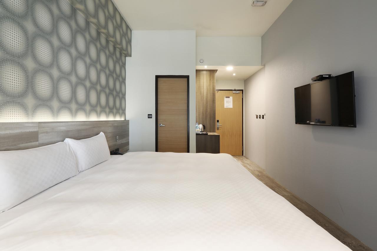 Kun Hotel Taichung Dış mekan fotoğraf
