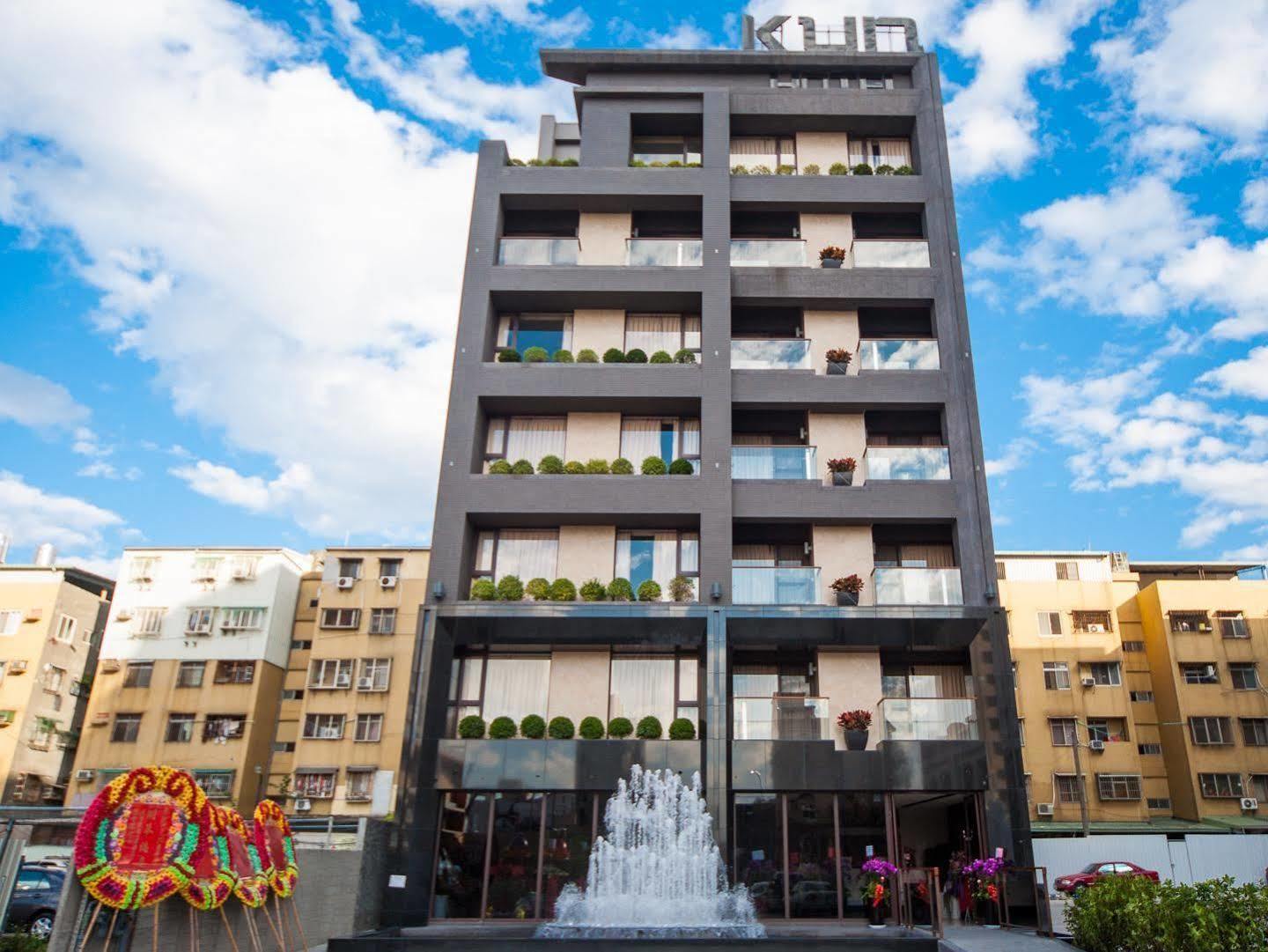Kun Hotel Taichung Dış mekan fotoğraf